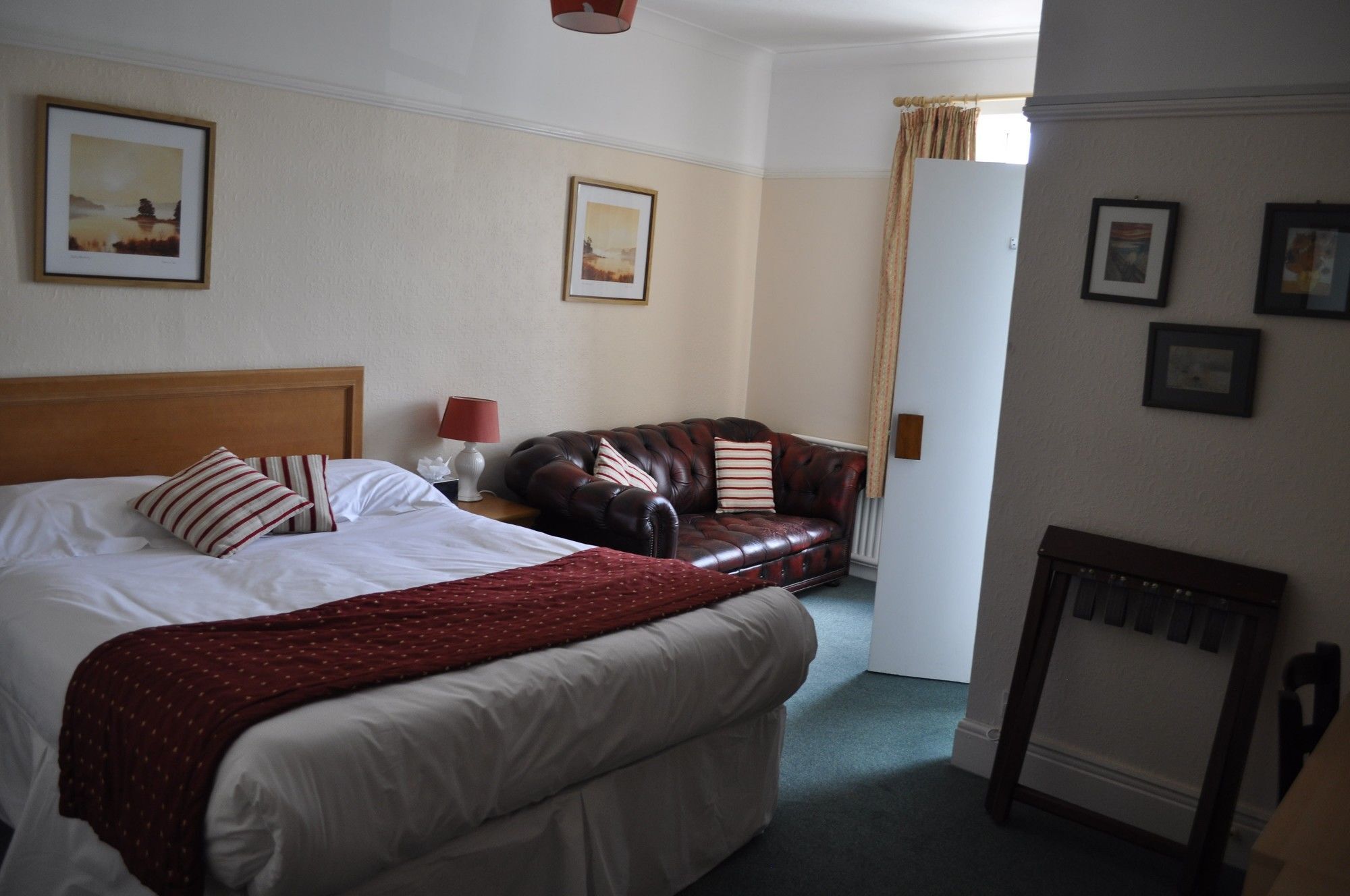 Hayward'S At The Grasmere Keynsham Exteriér fotografie